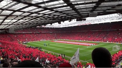 sân Old Trafford